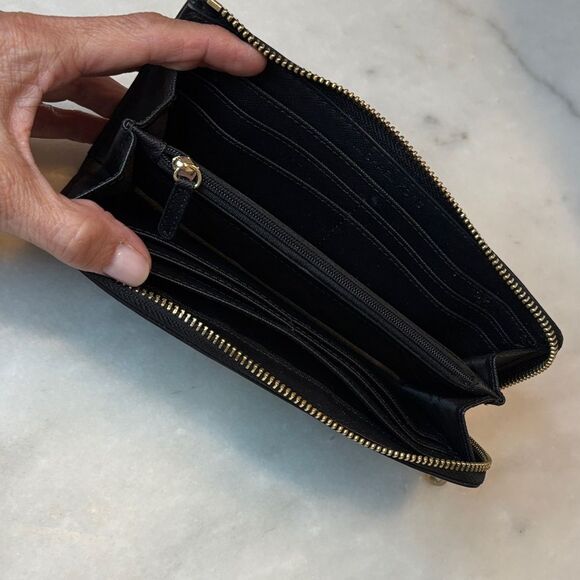 Michael Kors Pebbled Leather Full Sized Zipper Wallet - Picture 12 of 13